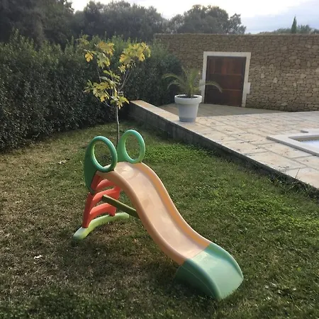 Belle Avec Piscine Interieure Et Piscine Exterieure Les Aiguiers *